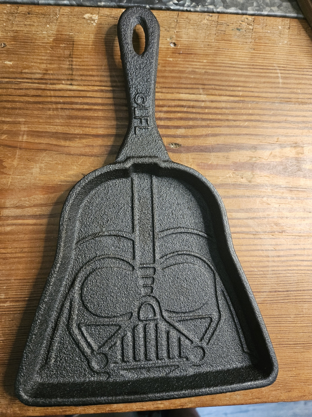Star Wars Cast Iron Darth Helmet Grill Press - Black